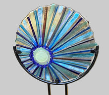 Load image into Gallery viewer, Peacock Garden Stake