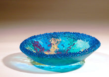 Load image into Gallery viewer, Fused Glass Glistening Bowl
